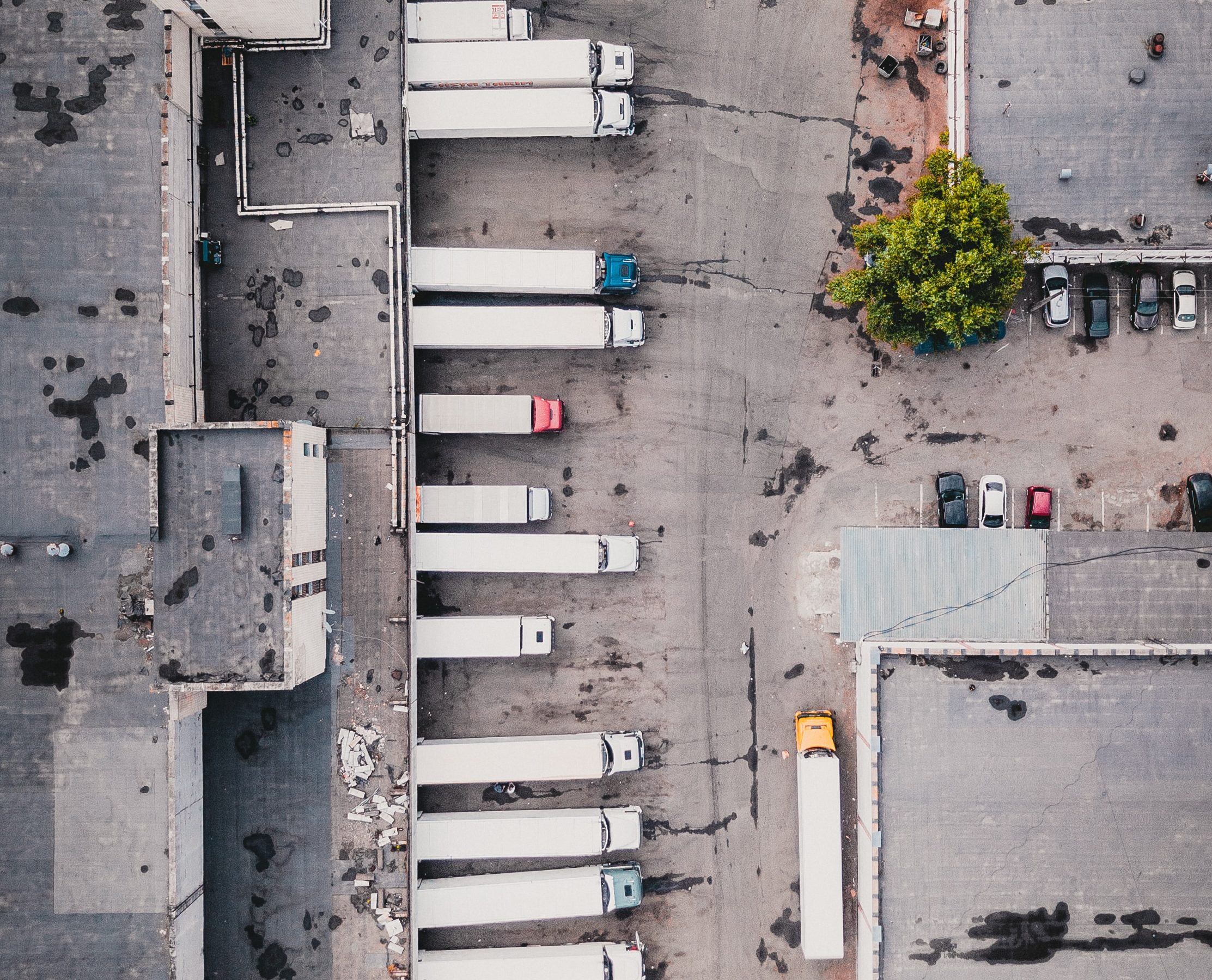 ivan-bandura-N_FDXbXwQmc-unsplash-2225x1800