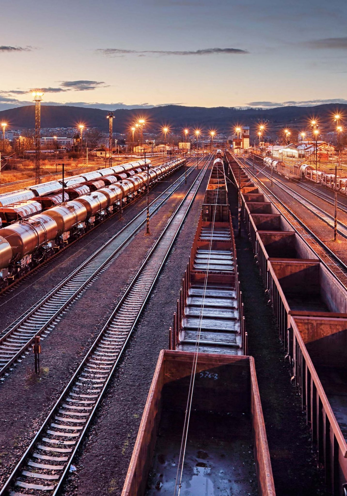 Train-Featured-Image-2-1433x2048